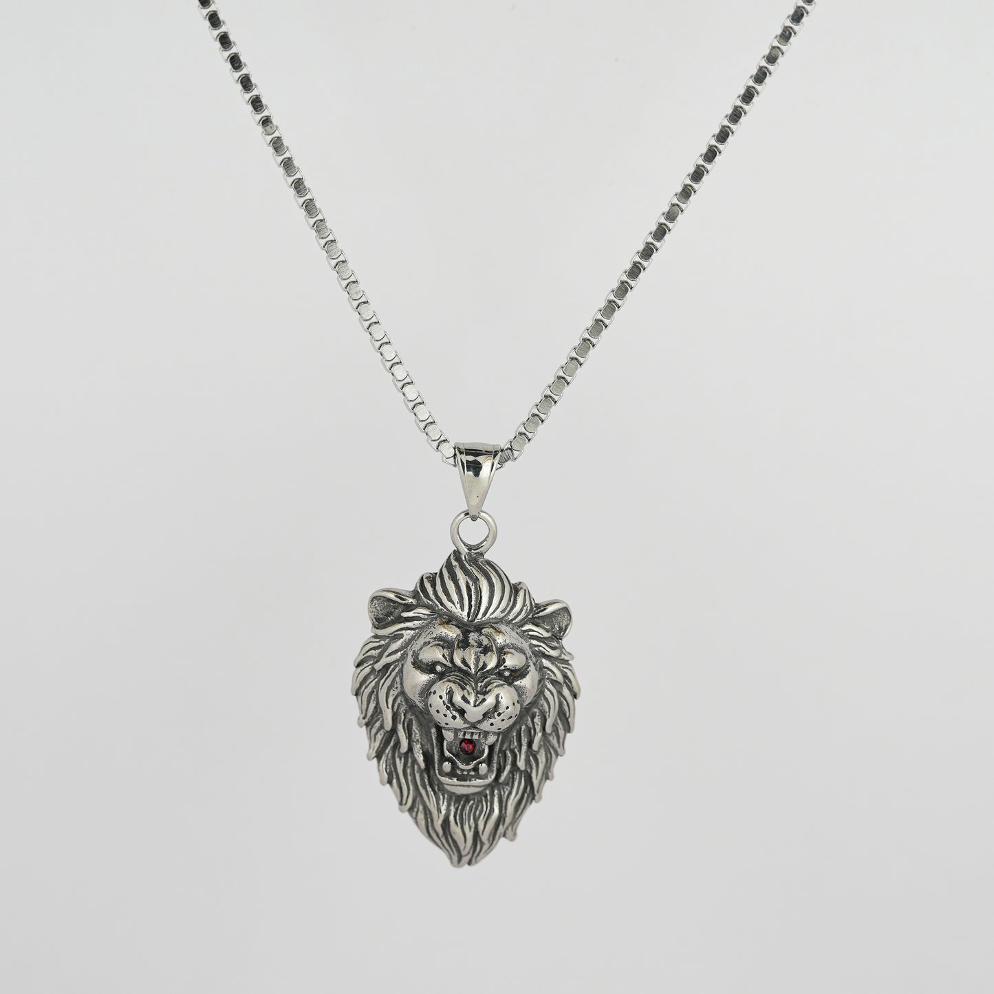 Aanura Silver Lion Pendant Chain For Men