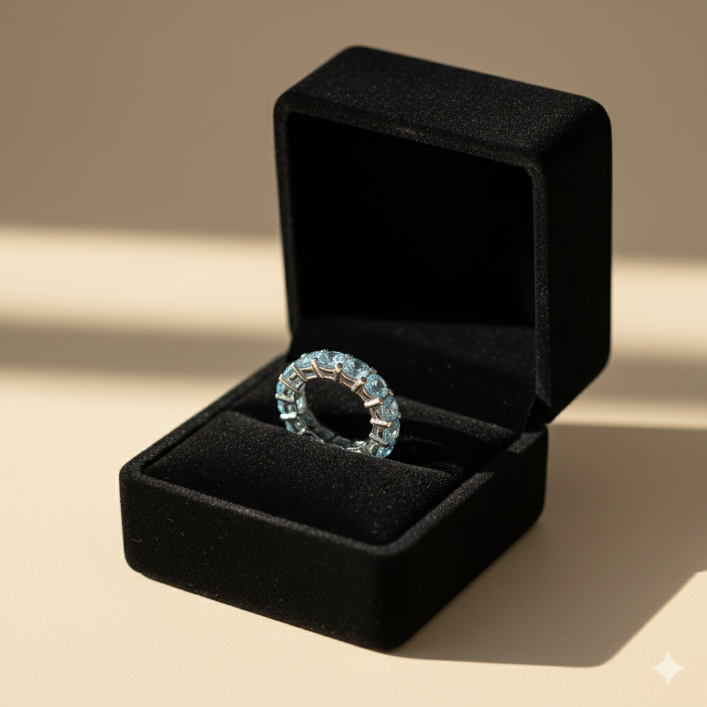 Aanura Cushion-Cut Eternity Band in 925 Silver
