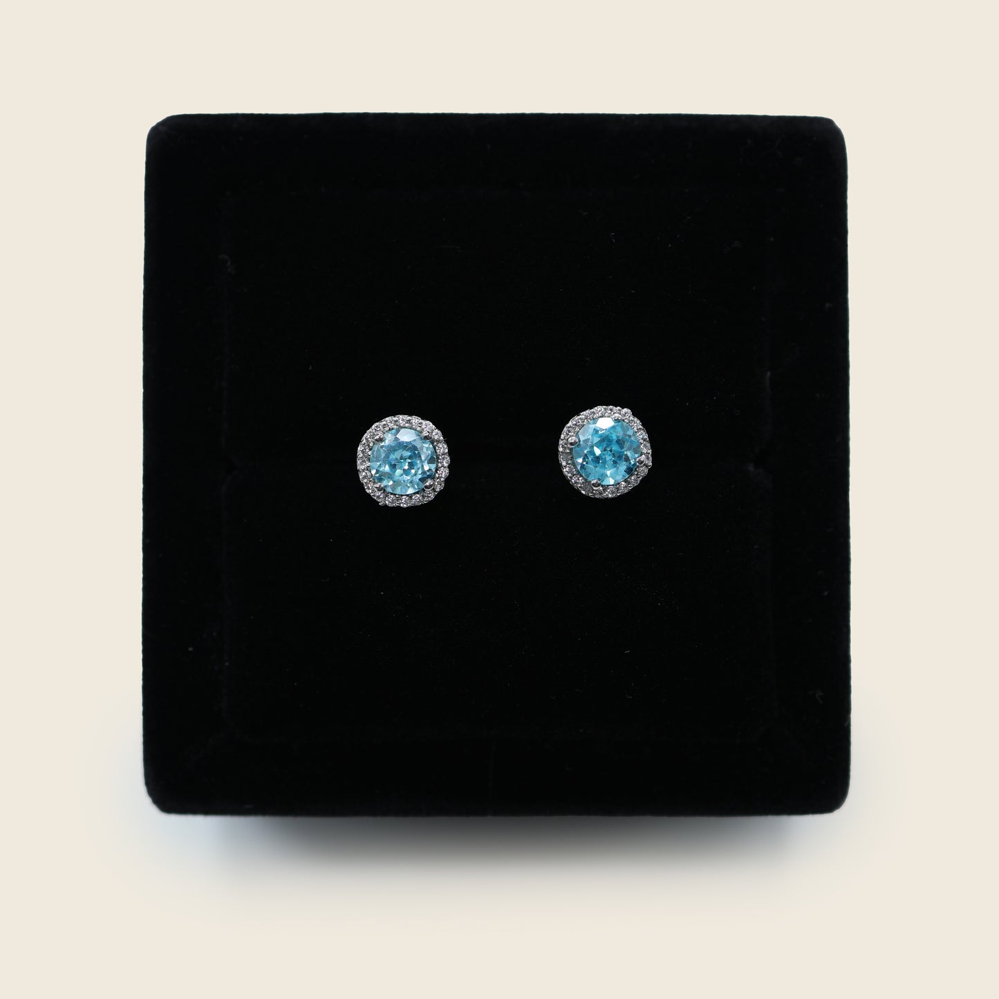 Aanura Crystal Halo Stud Earrings in 925 Silver