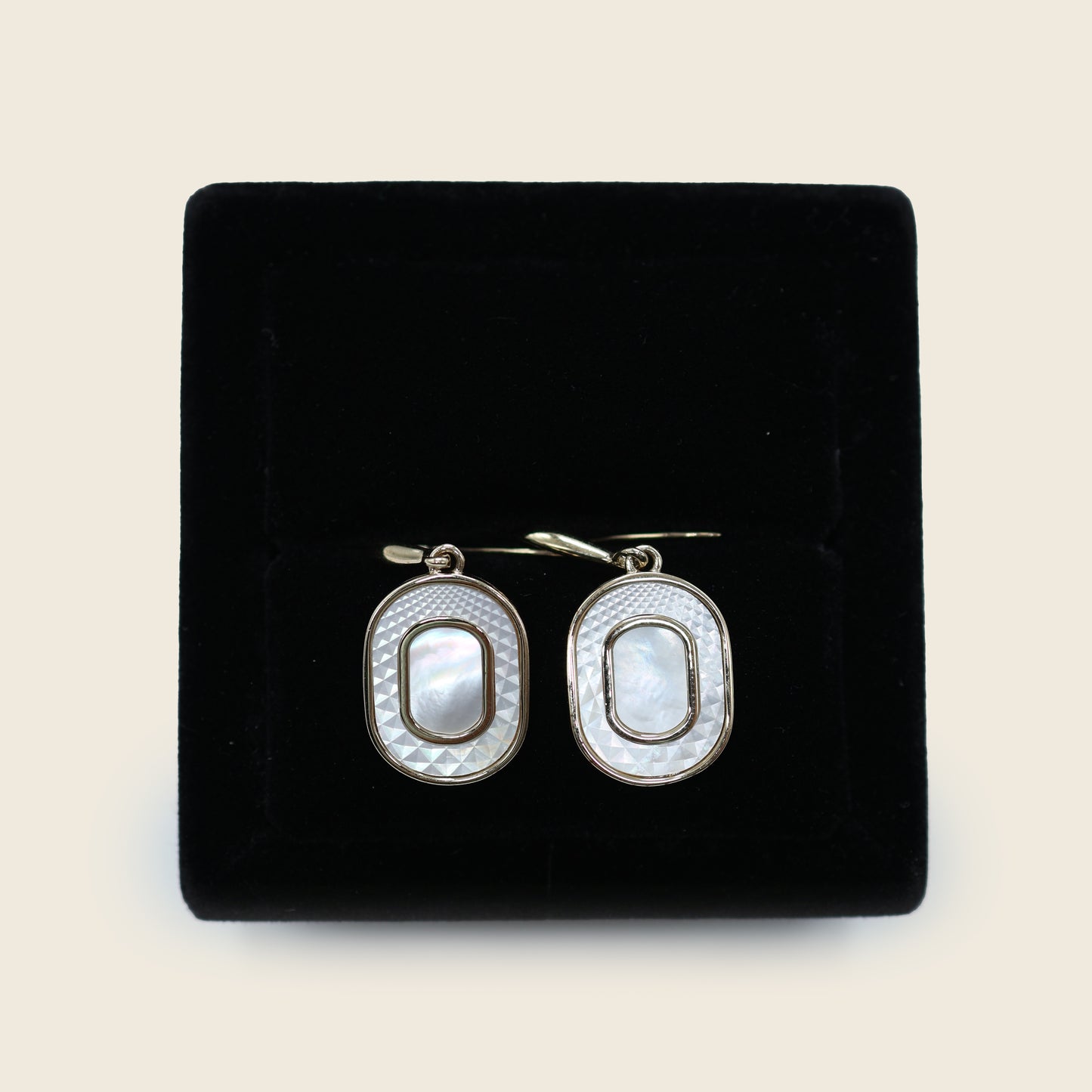 Aanura Mother of Pearl Drop Earrings in 925 Silver