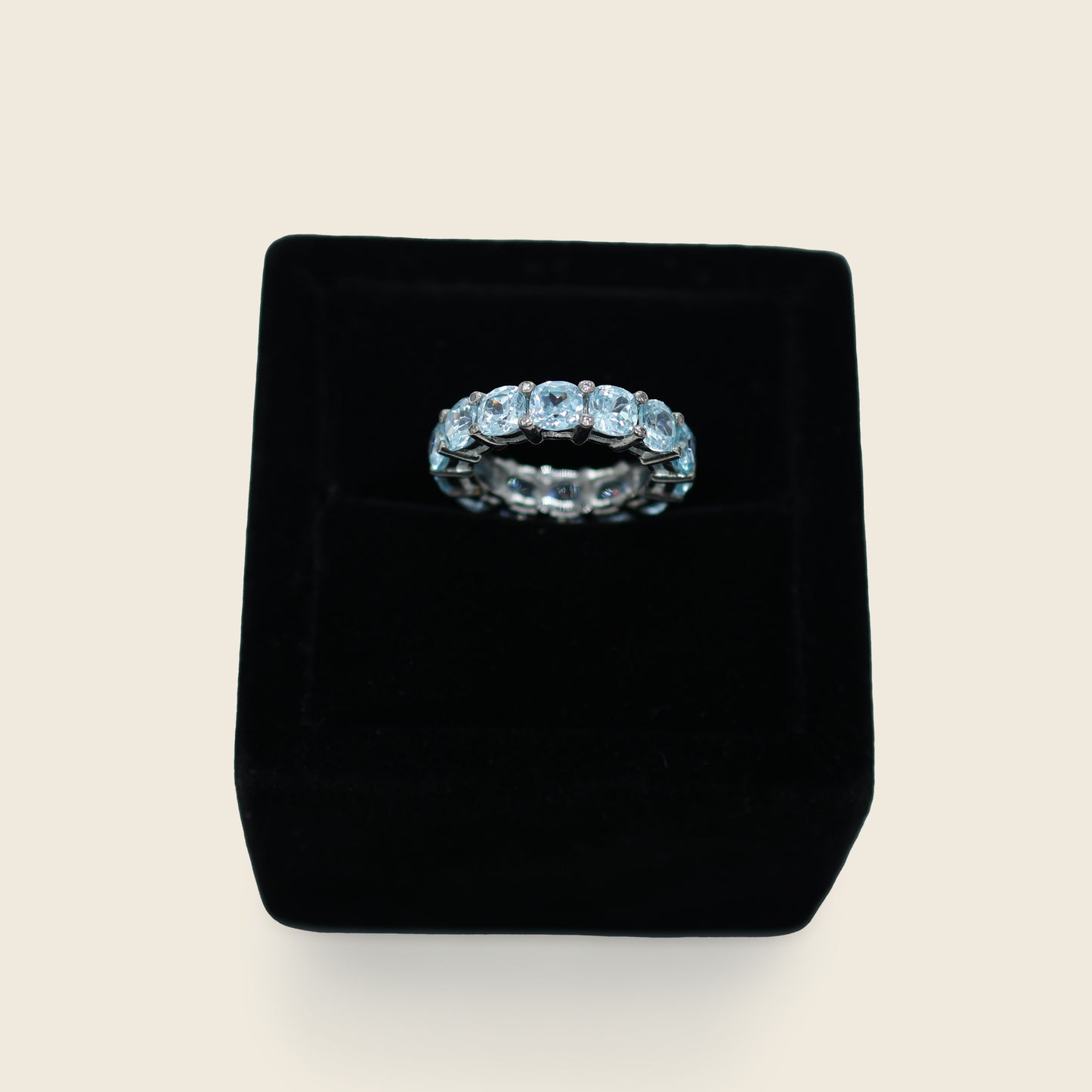 Aanura Cushion-Cut Eternity Band in 925 Silver