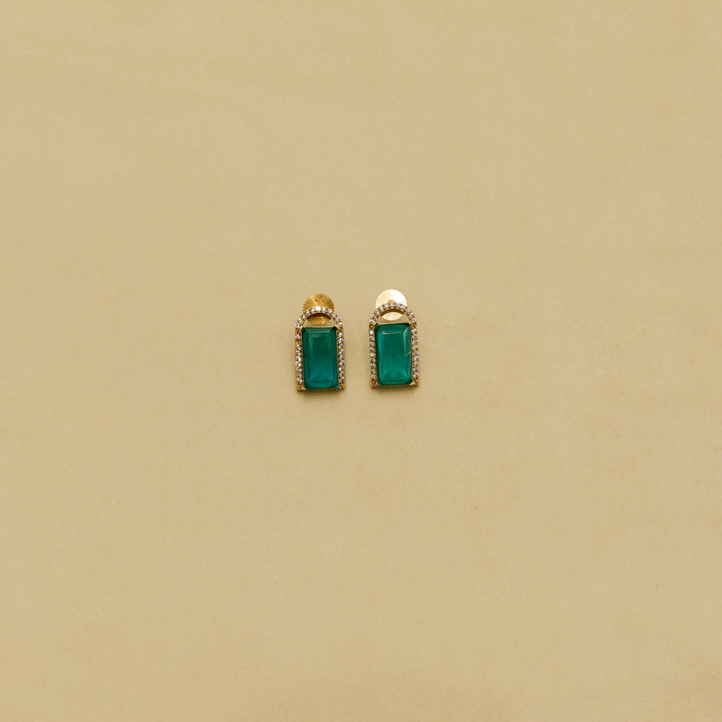 Aanura Yellow Stone Modern Necklace Set with Earrings