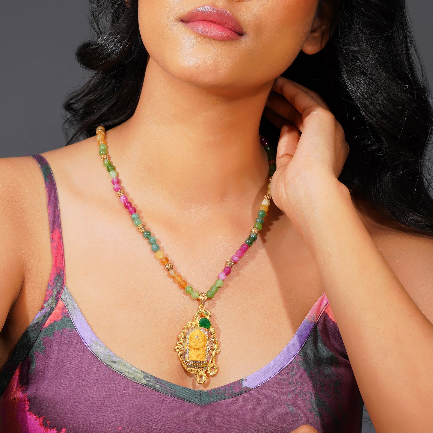 Aanura Beaded Pendant Necklace With Stainless Steal