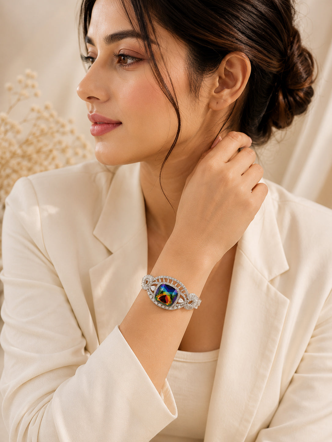 Aanura Emerald Royale Gold Bracelet