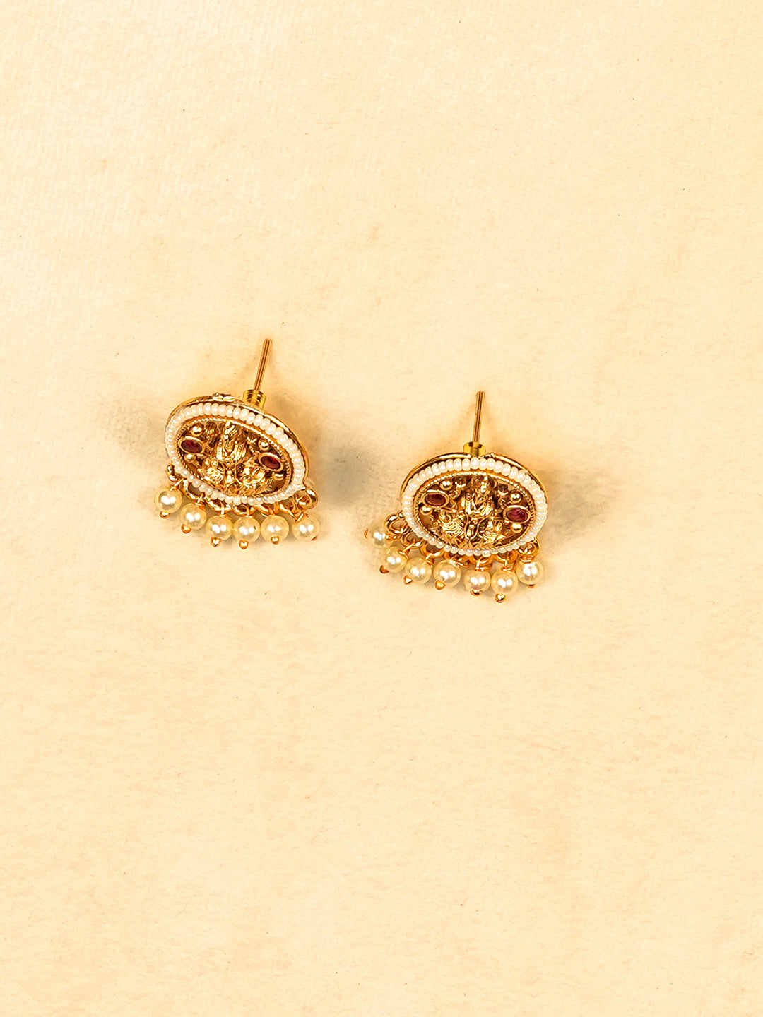 Aanura Traditional Necklace Set in Gold-Plated Finish