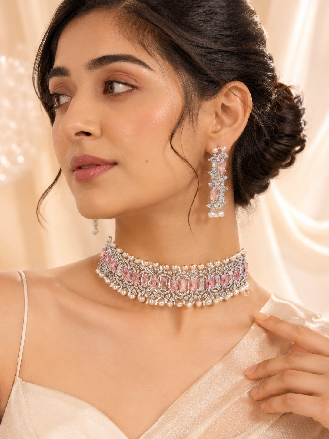Aanura Emerald Pearl Choker Necklace Set