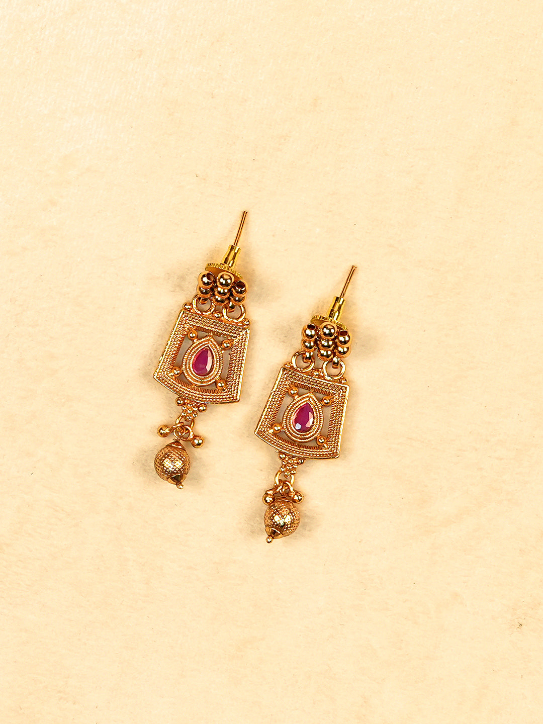 Aanura Gold Plated Heritage Panel Necklace Set