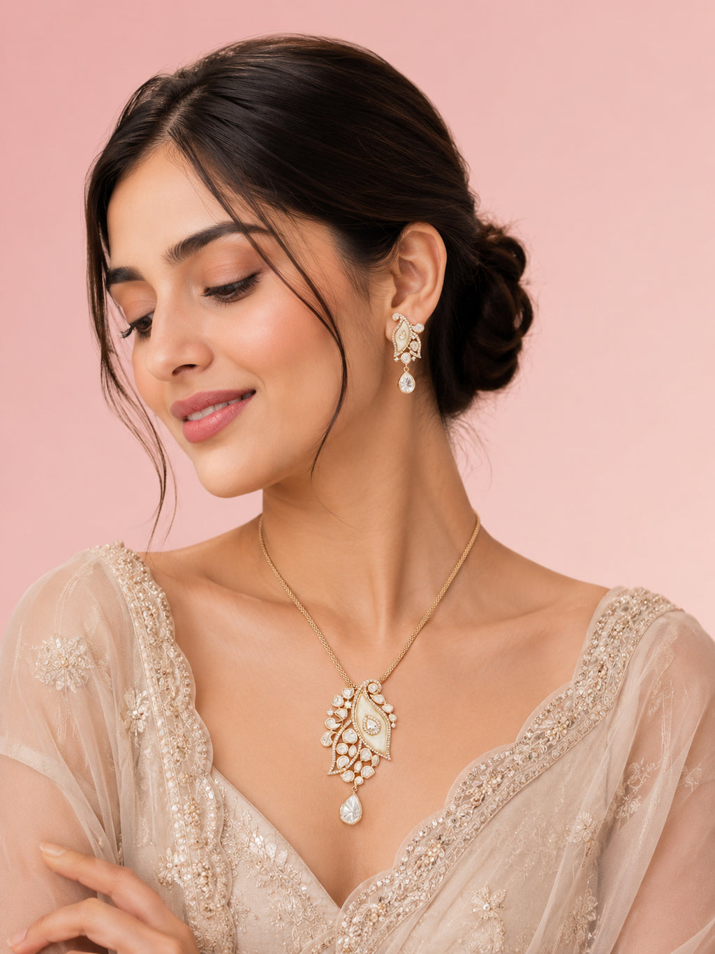 Aanura White Leaf Pendant Necklace & Earrings