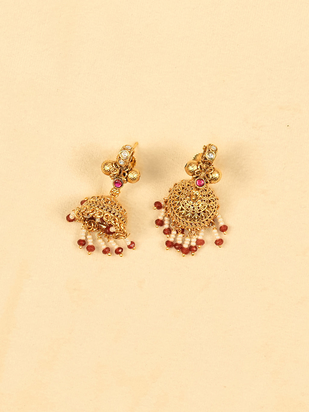Aanura Traditional Necklace & Earring Set