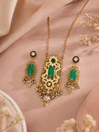 Aanura Pink Stone Antique Pendant Necklace Set