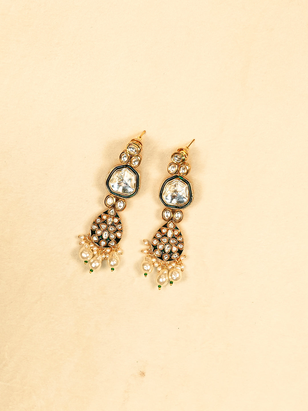 Aanura Gold Traditional Necklace Set With Earrings