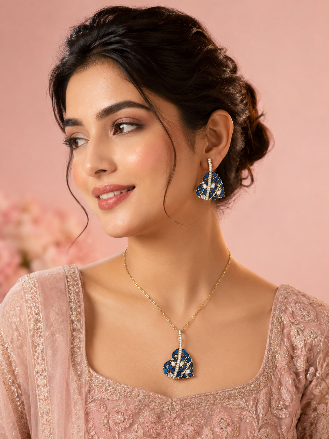 Aanura Green Leaf Pendant Necklace & Earrings