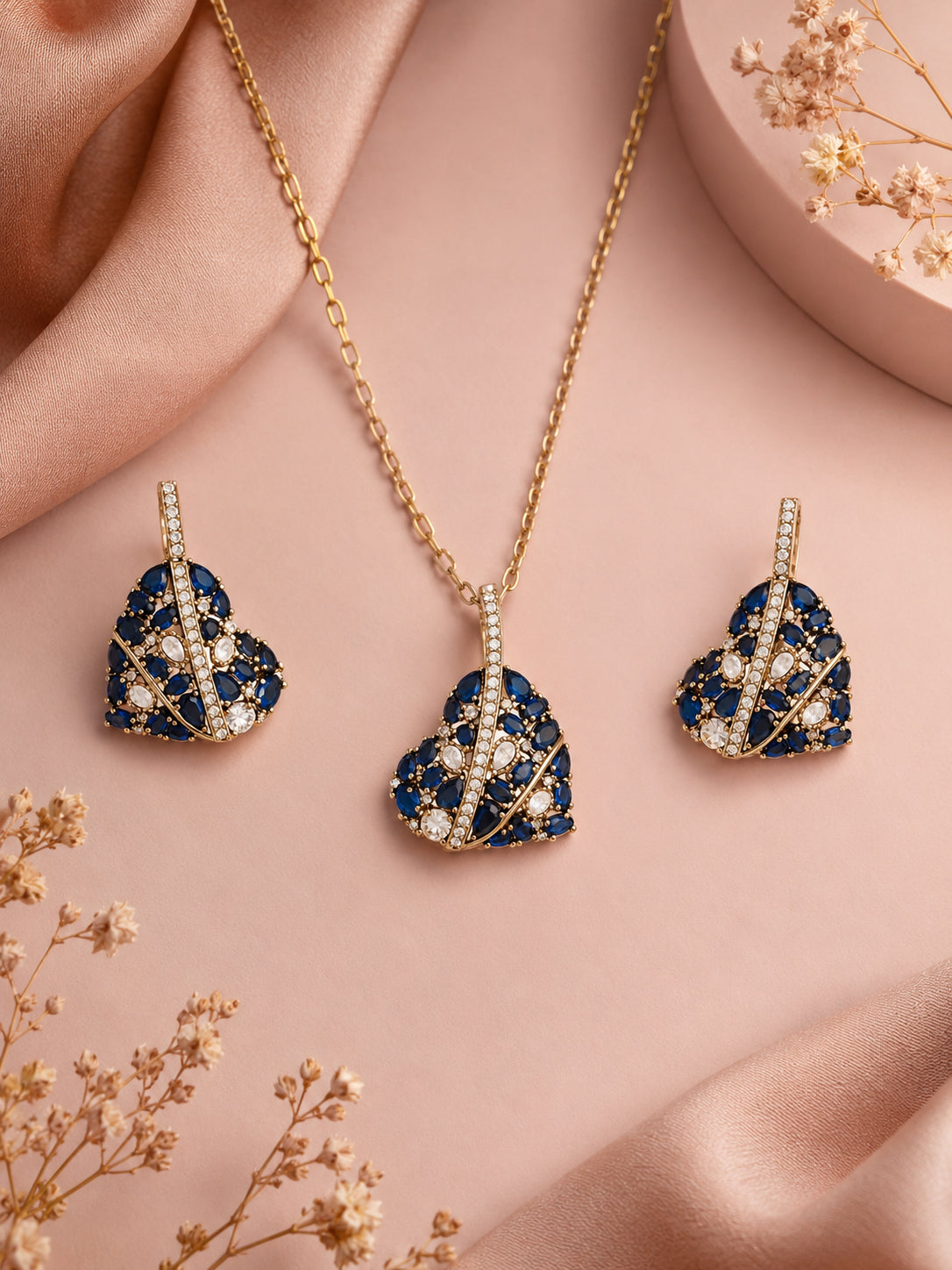 Aanura Green Leaf Pendant Necklace & Earrings