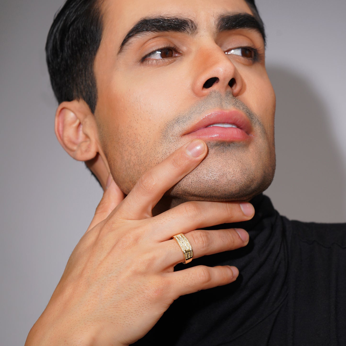 Aanura Pavé Ridge Men’s Ring