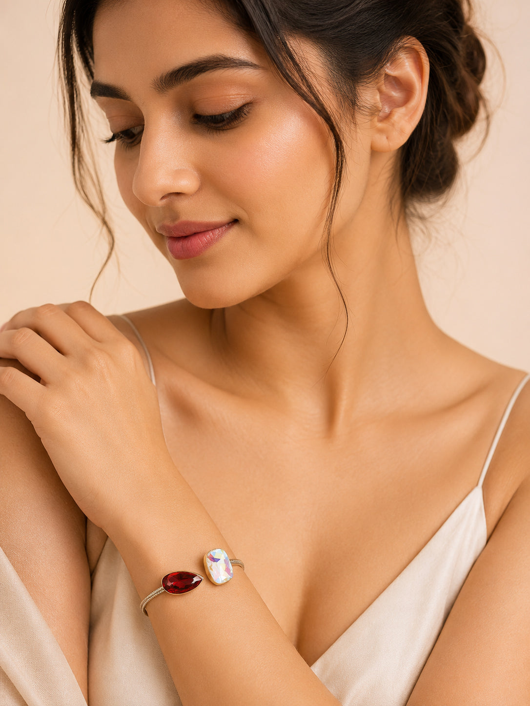 Aanura Aura Gem Glow Gold Bracelet