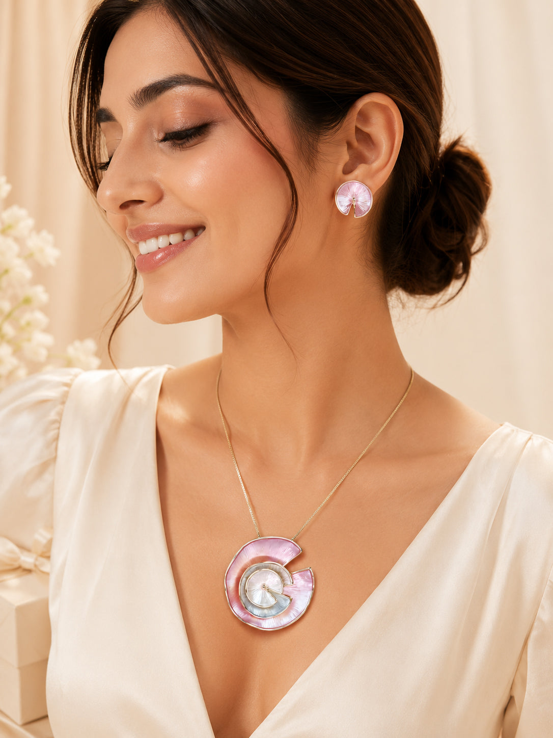 Aanura Pink Spiral Shell Necklace & Earrings Set