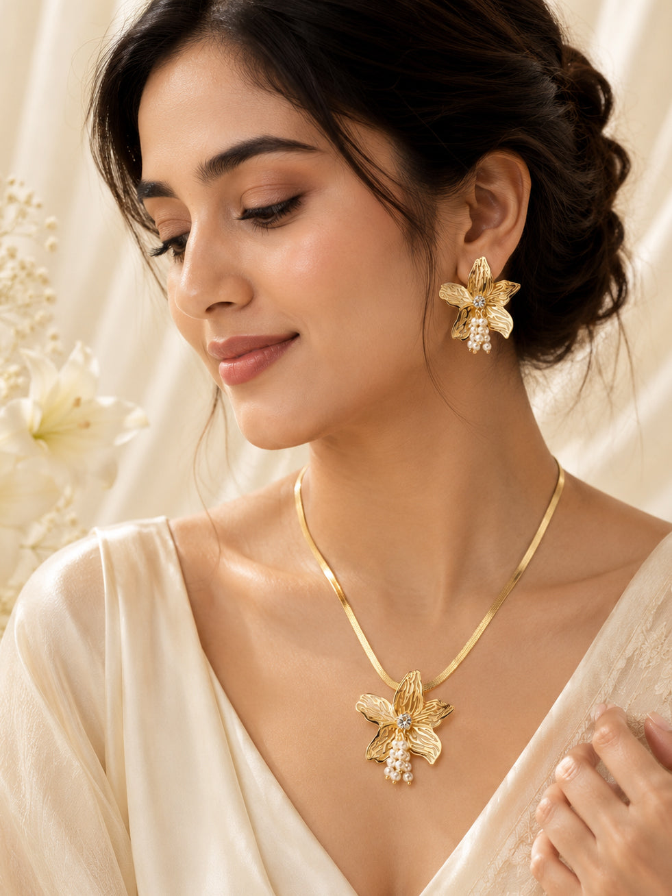 Aanura Orchid Gold Necklace & Earrings Set