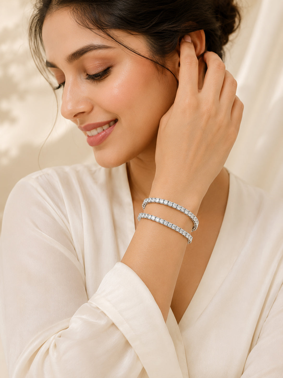 Aanura Diamond Line Silver Bracelet
