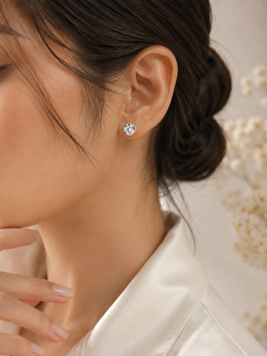 Aanura Classic Solitaire Crystal Stud Earrings