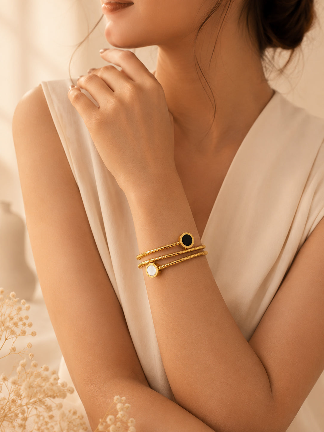 Aanura Dual-Tone Roman Coin Coil Bracelet