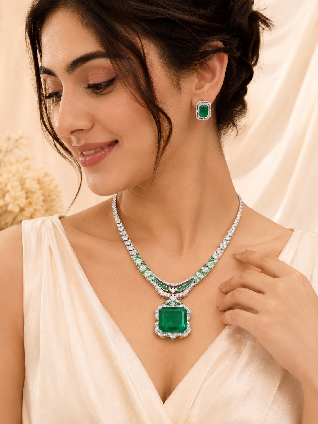 Aanura Emerald Green Necklace Set
