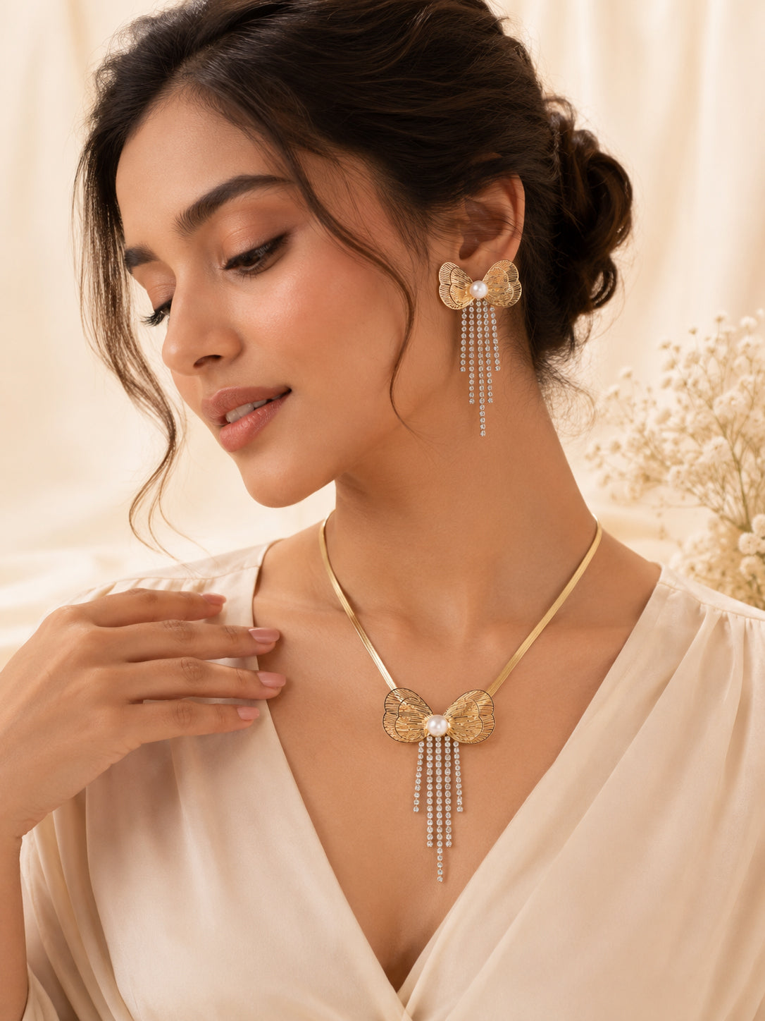 Aanura Golden Pearl Bow Necklace & Earrings Set
