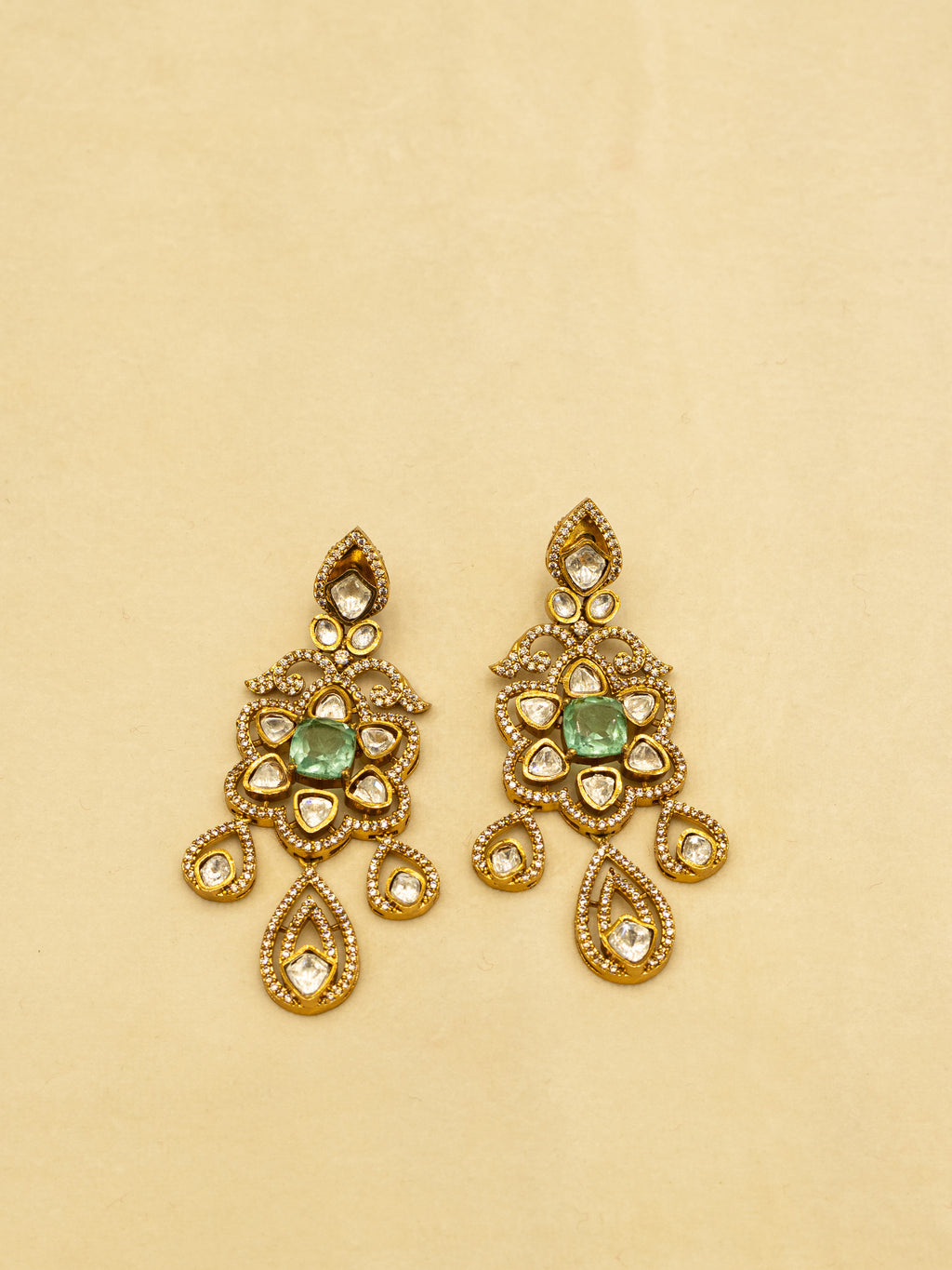 Aanura Bridal Emerald Kundan Necklace with Tikka Set