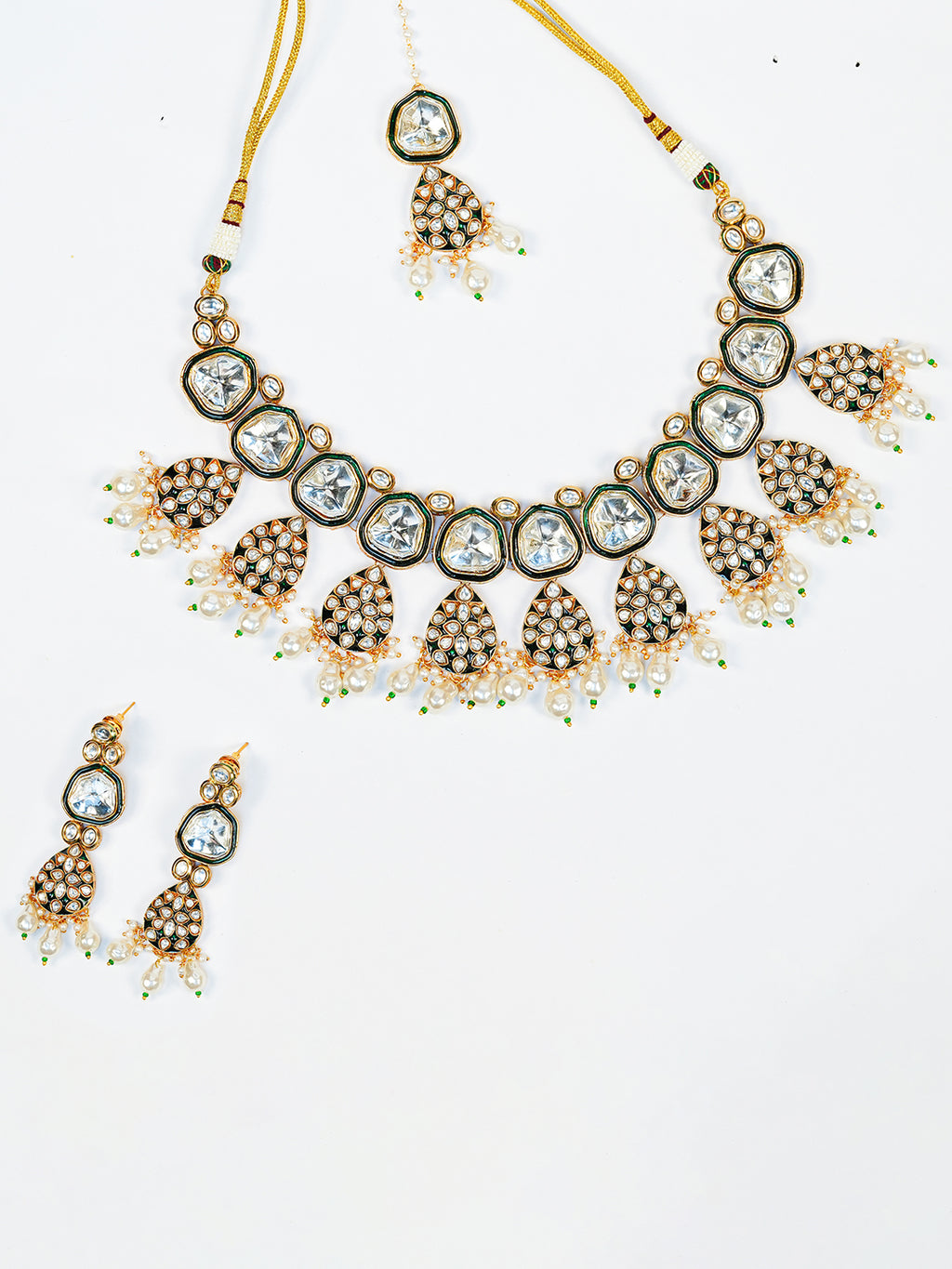 Aanura Gold Traditional Necklace Set With Earrings