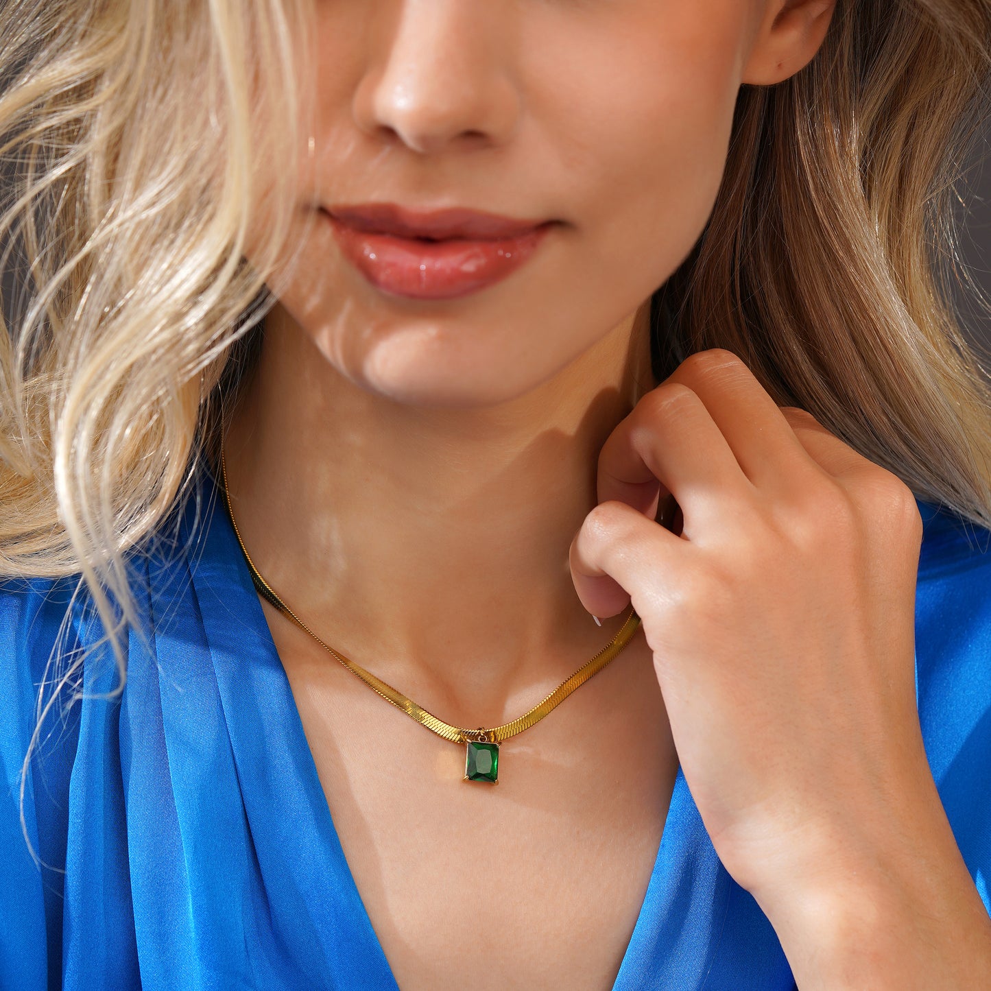 Aanura Square Drop Minimal Pendant Necklace