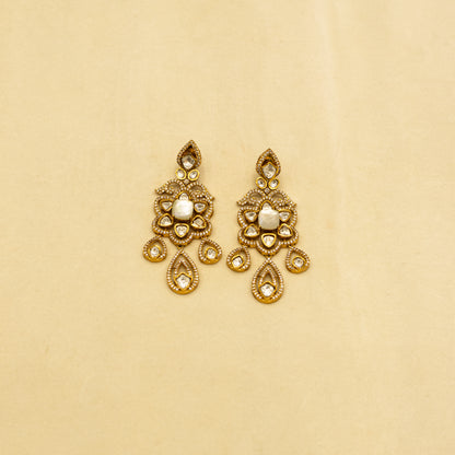 Aanura Bridal Emerald Kundan Necklace with Tikka Set