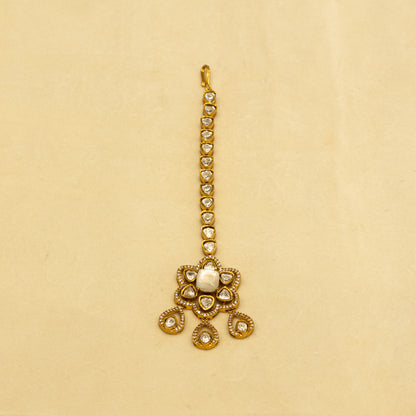 Aanura Bridal Emerald Kundan Necklace with Tikka Set