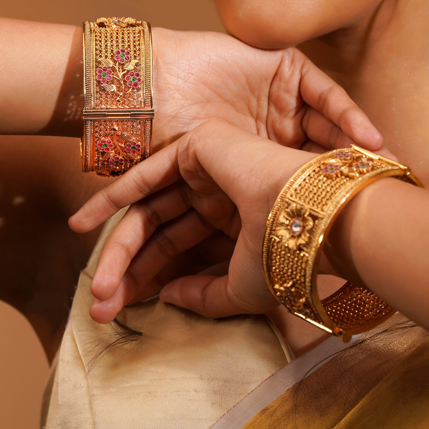 Aanura Gold Plated Heritage Stonework Bangle