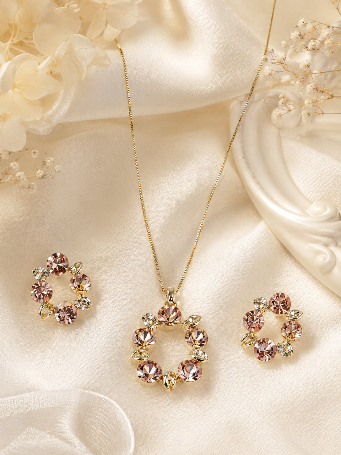 Golden Floral Wreath Necklace & Earrings Set