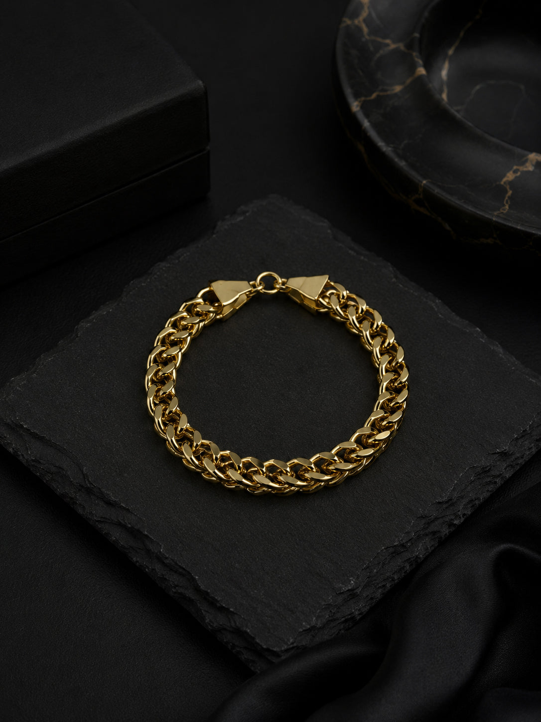 18K Gold Plated Anti Tarnish Waterproof Link Bracelet