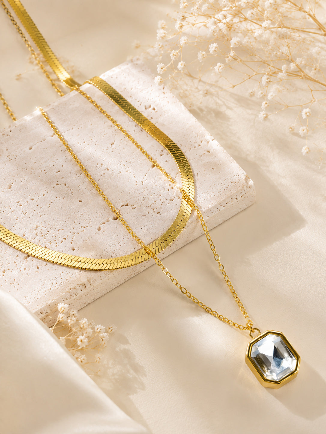 Aanura Dual Layer Pendant Chain Necklace