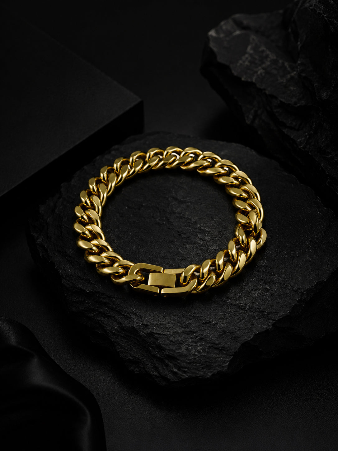 18K Gold Plated Anti Tarnish Waterproof Curb Bracelet