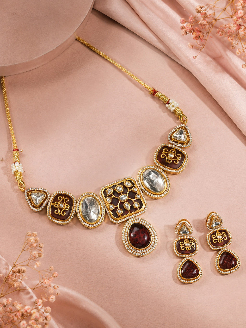 Aanura Kundan Choker Necklace with Teardrop Pendant