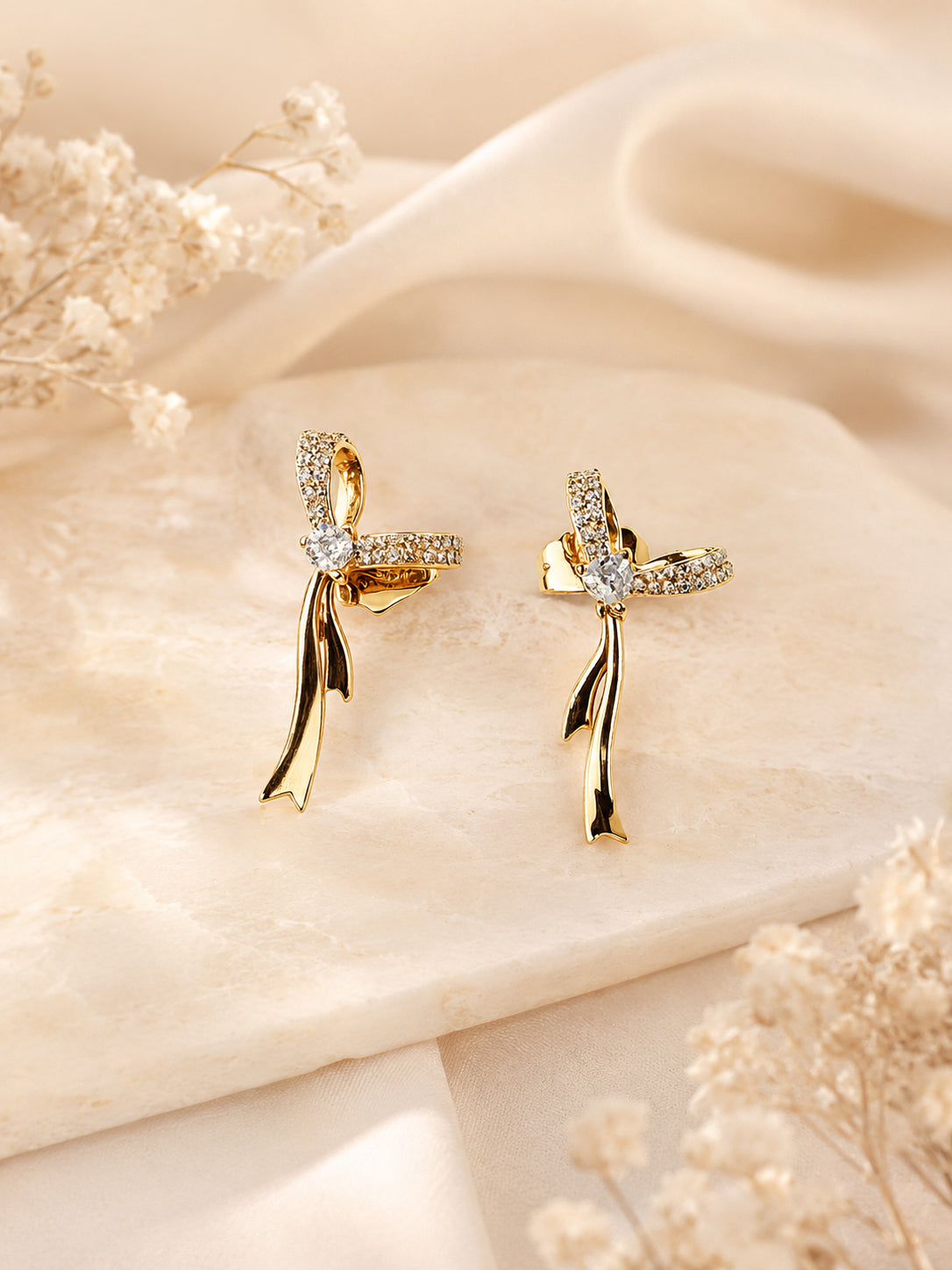 Aanura Celeste Ribbon Earrings – Gold-Plated
