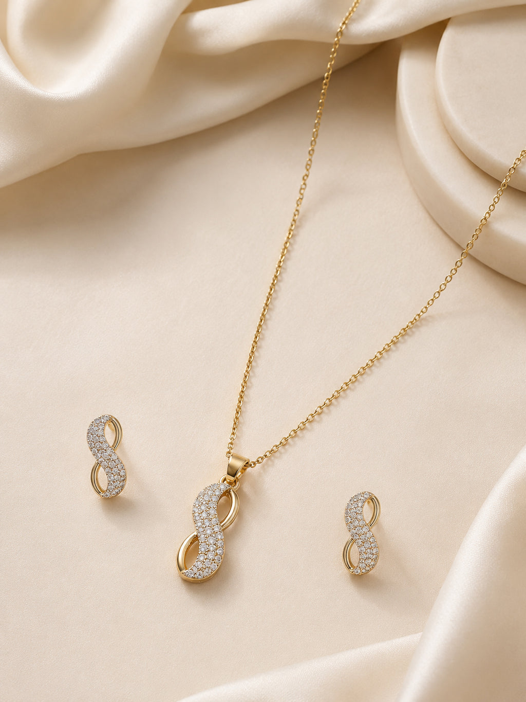 Aanura Infinity Shine Necklace & Earrings Set