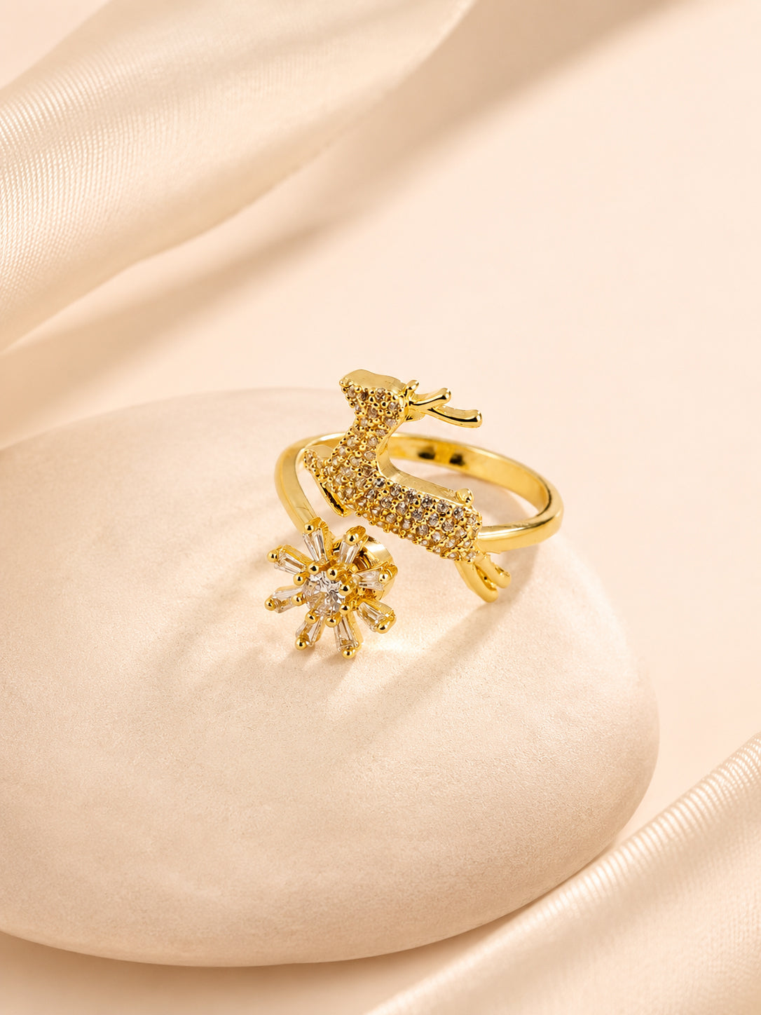 18K Gold Plated Tarnish-Resistant Deer Flower Crystal Ring