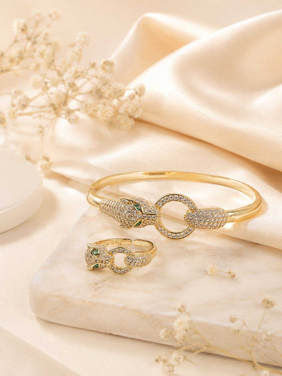 Aanura Gold Panther Head Crystal Bracelet