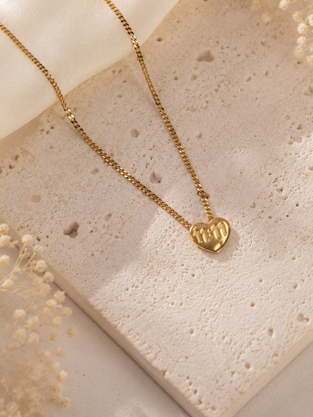 Aanura Heart Lock Chain Necklace