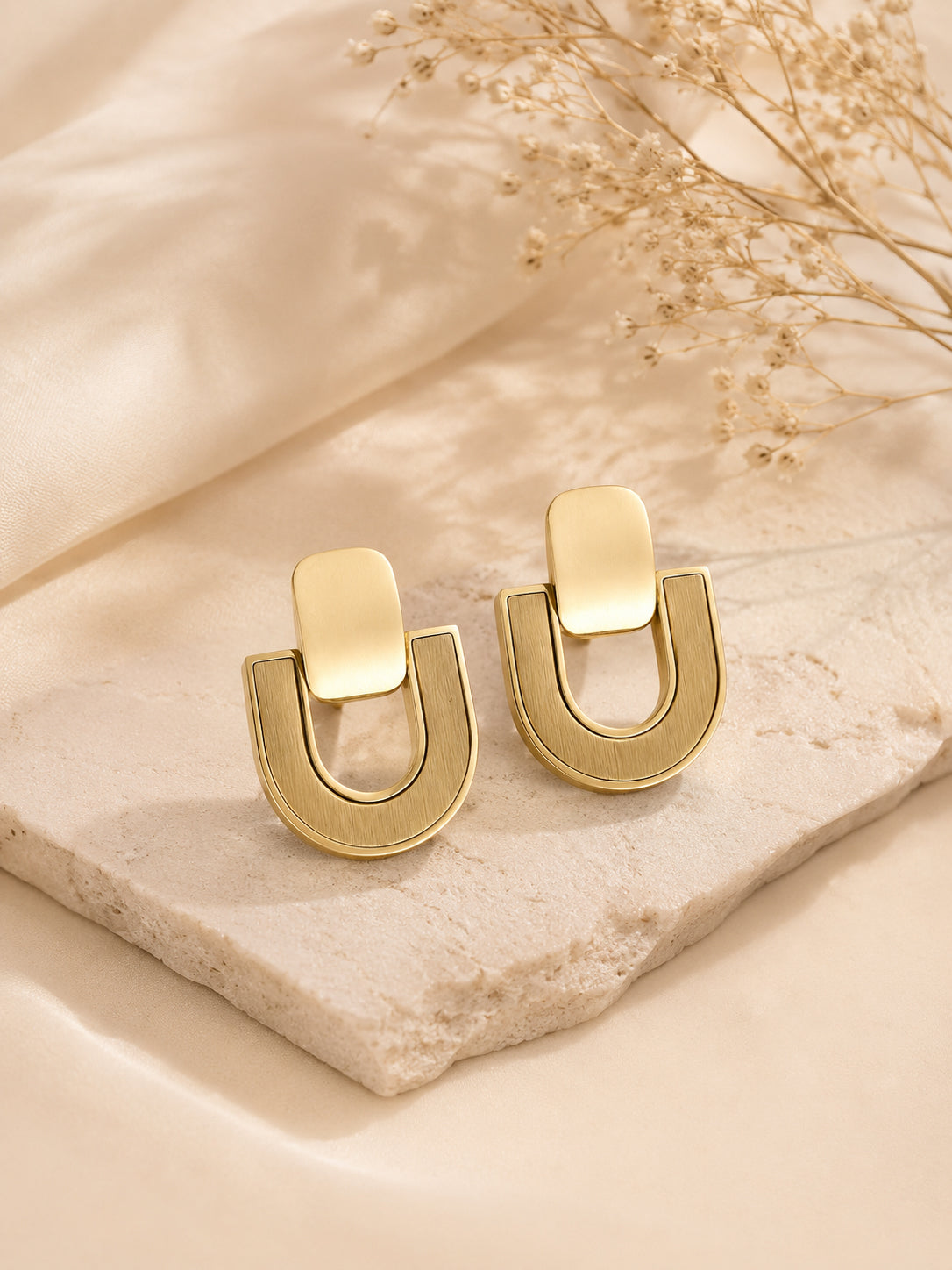 Aanura Bold Geometric Gold Stud Earrings