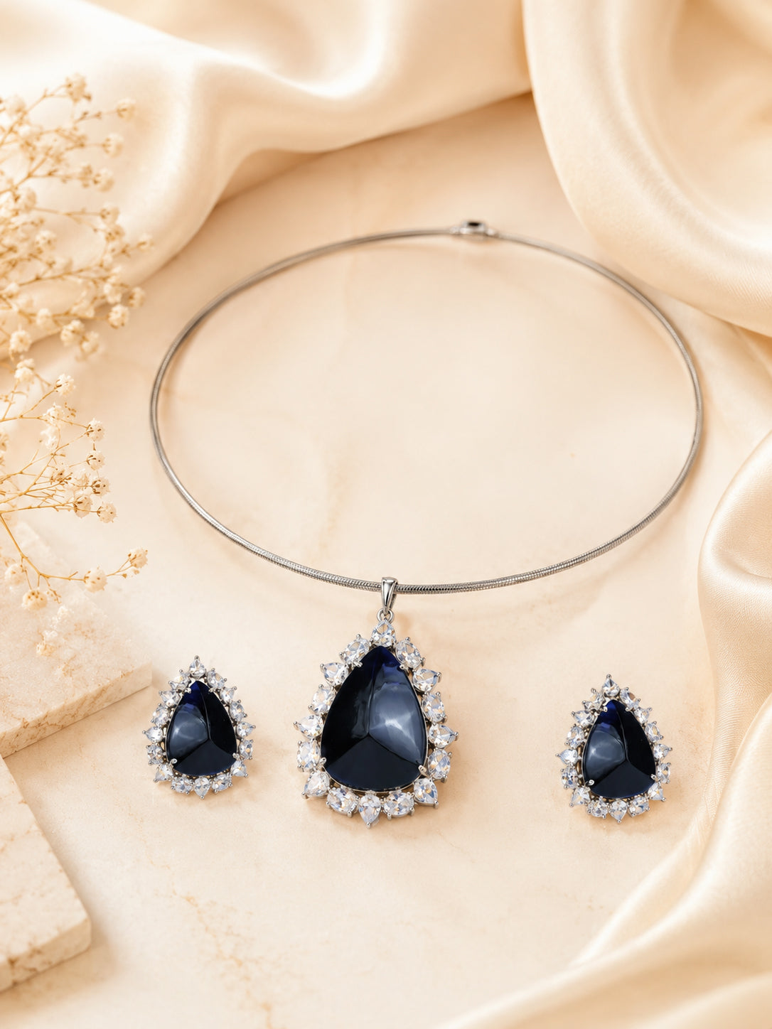 Aanura Black Onyx Teardrop Necklace Set