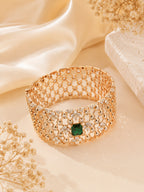 Aanura Emerald Glow Rose Bracelet