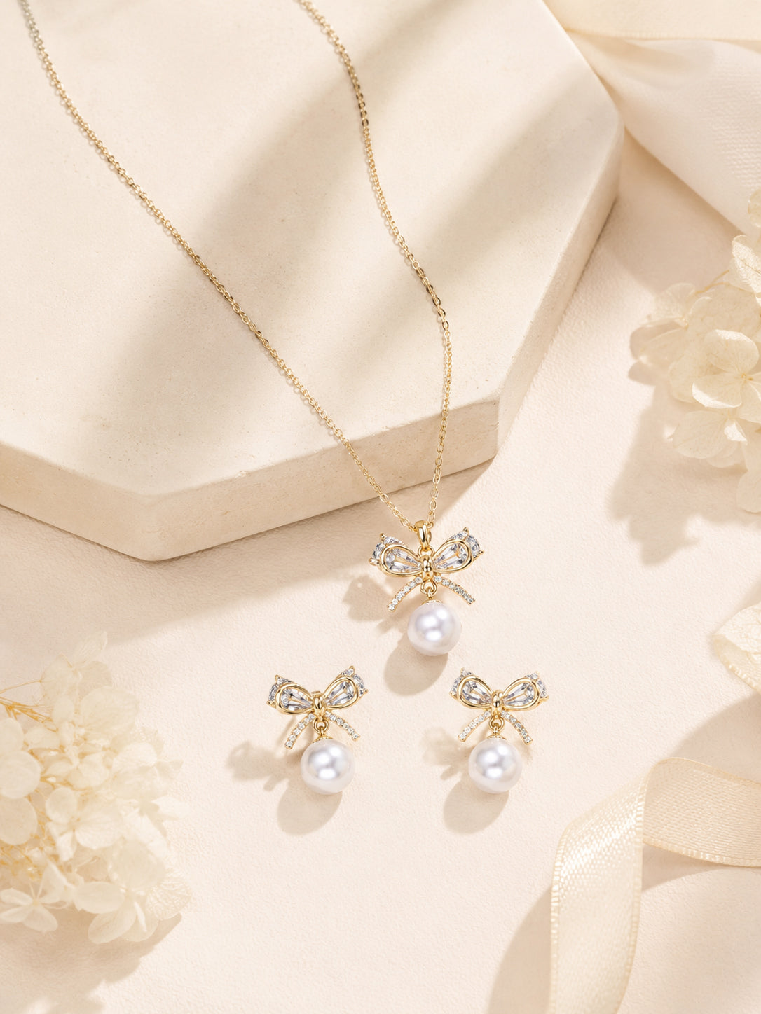Aanura Pearl Bow Necklace & Earrings Set