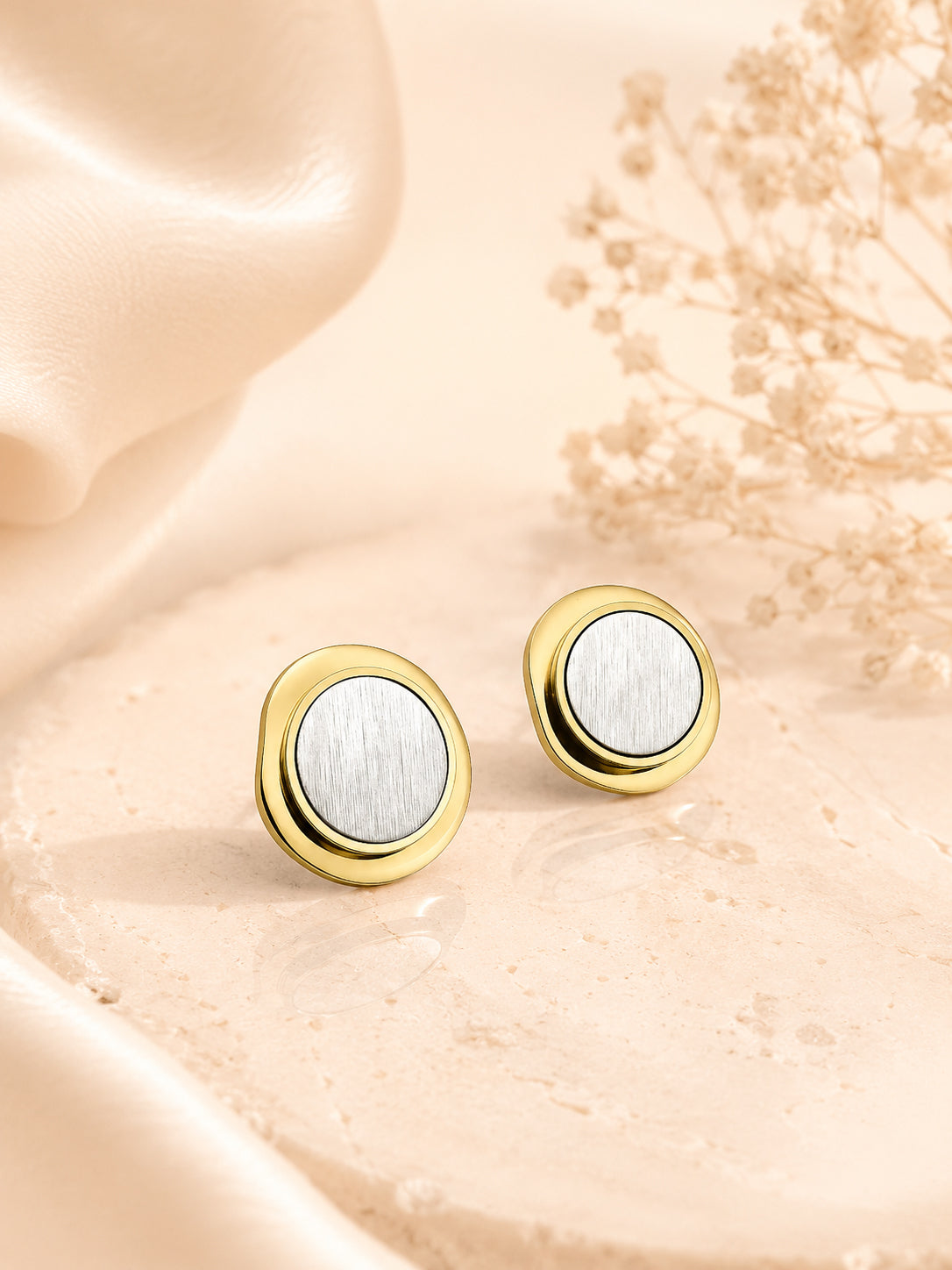 Aanura Dual Tone Round Stud Earrings