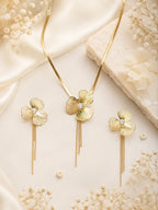 Aanura Orchid Bloom Necklace & Earrings Set