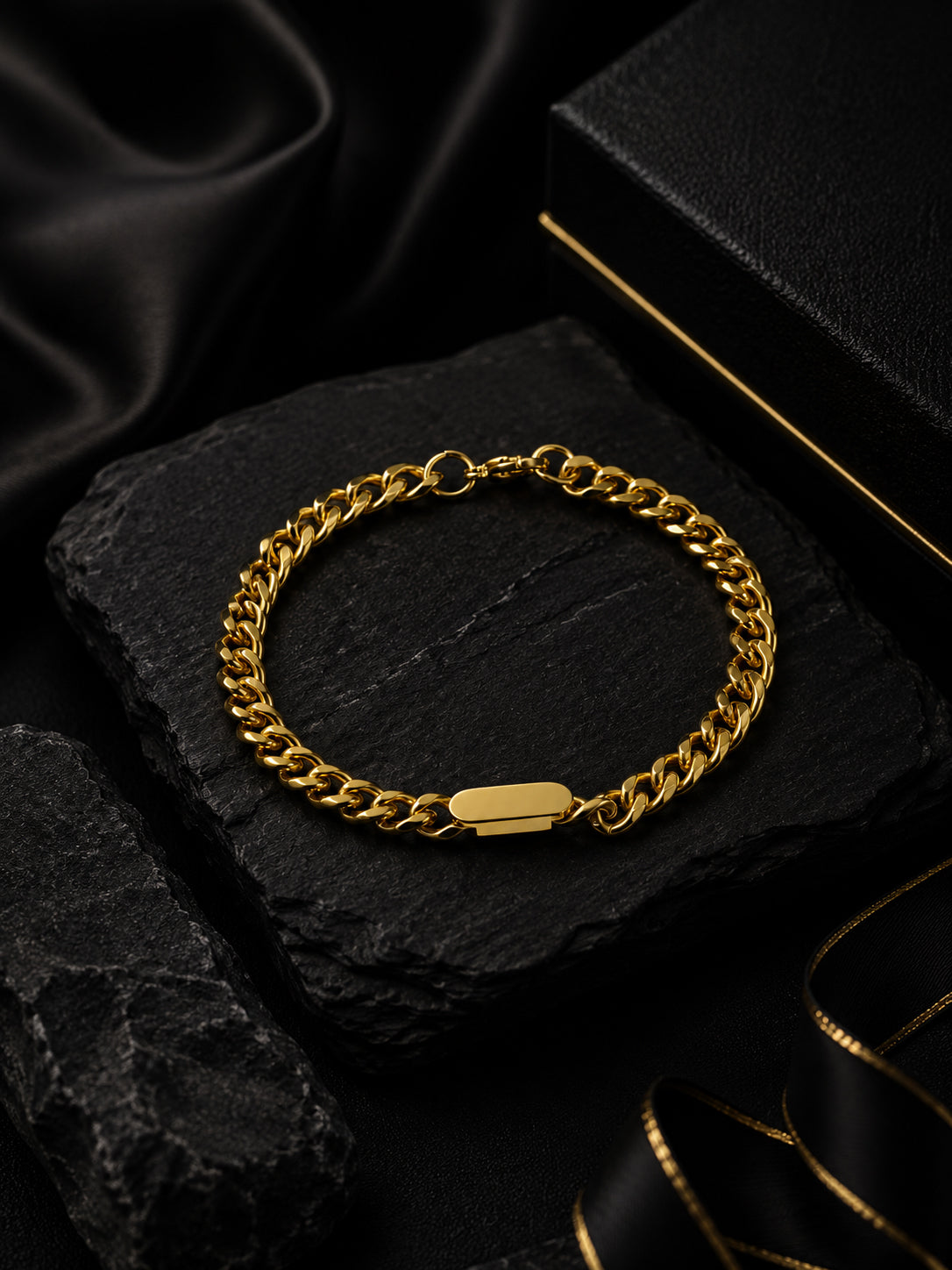 18K Gold Plated Anti Tarnish Waterproof Plate Bracelet