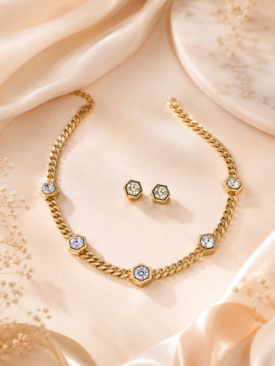 Aanura Hexagon Diamond Chain Necklace Set